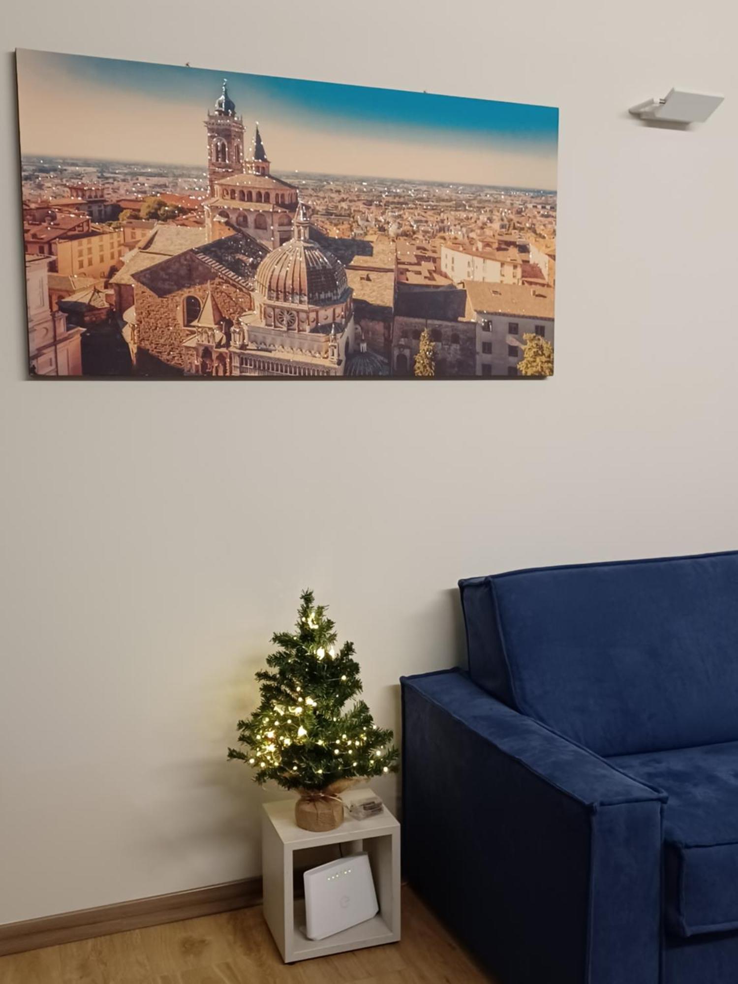 Donna Di Coppe Torre Boldone